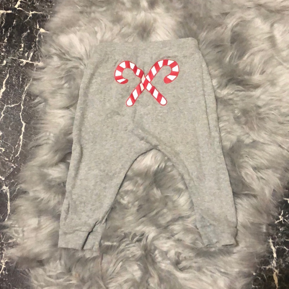 4for$20 old navy - Christmas pants
